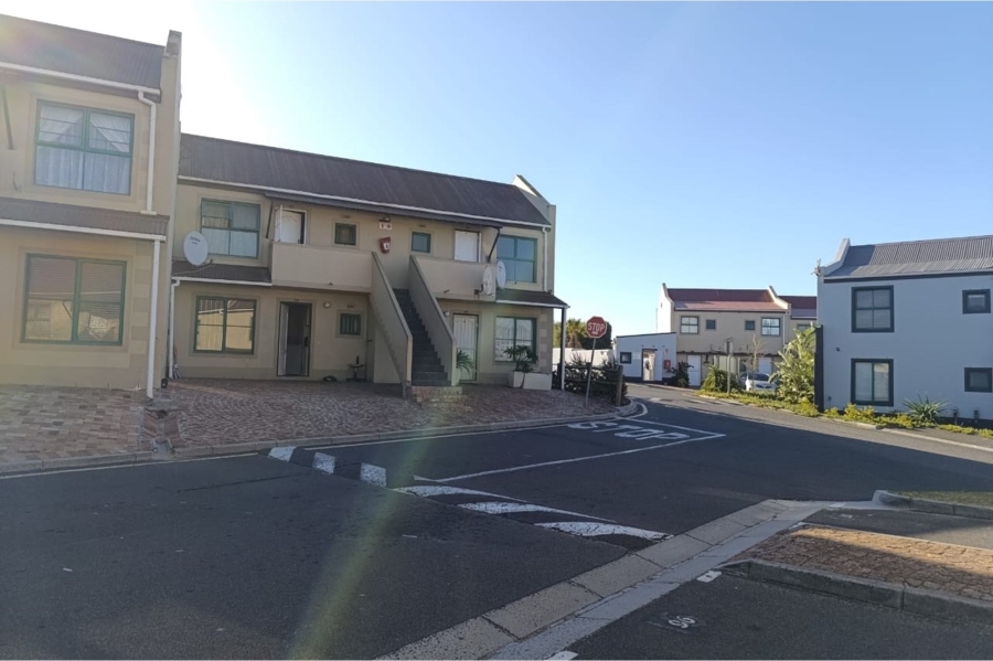 To Let 1 Bedroom Property for Rent in Parklands Western Cape